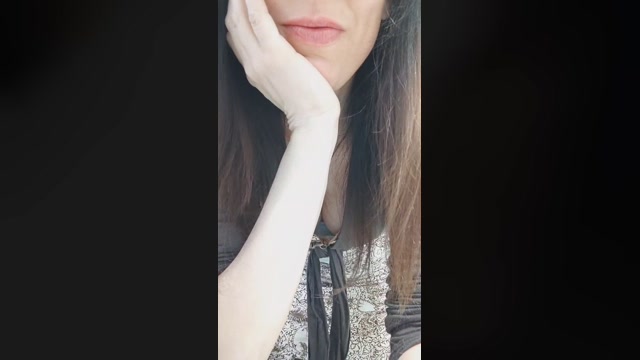 DahliaSegreta  15-10-2022